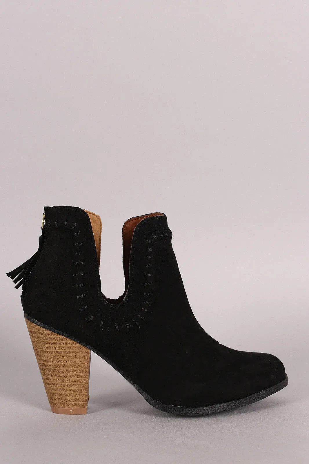 Qupid Suede Notch Chunky Heeled Ankle Boots